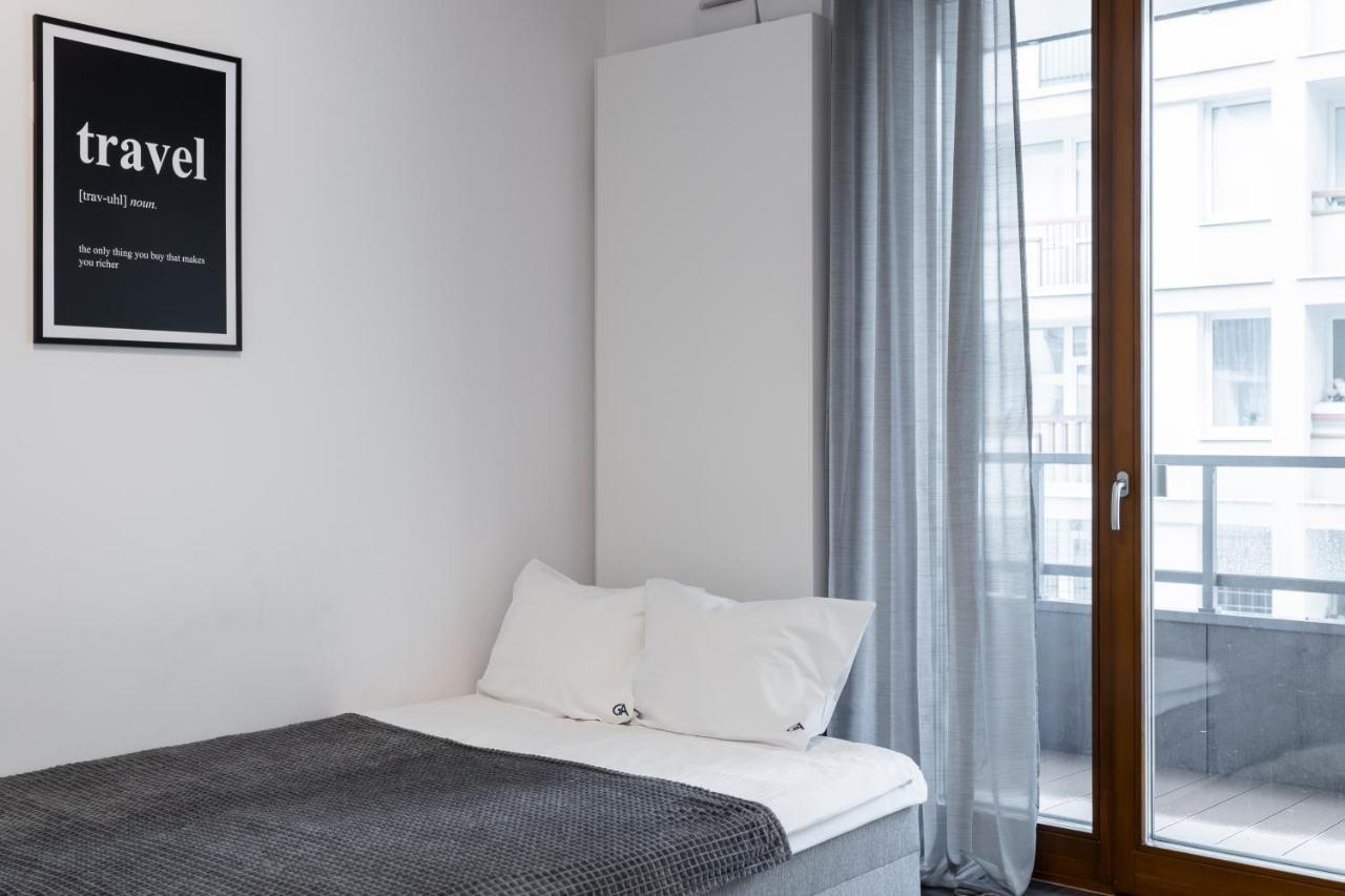 Golden Apartments Warsaw - Bright And Modern Apartments -Premium Building In Top Location- Solidarnosci Buitenkant foto